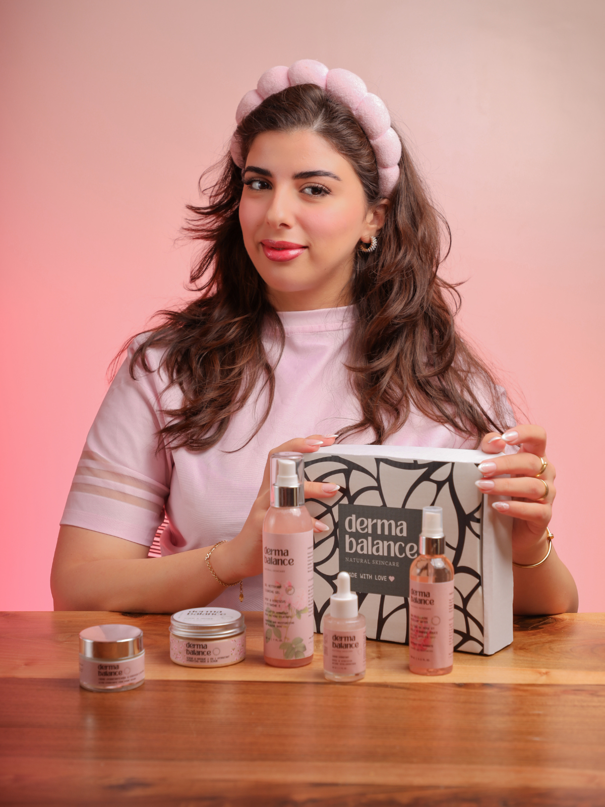 Gamme Hydratation Intense à base de Rose, Hibiscus et Rétinol